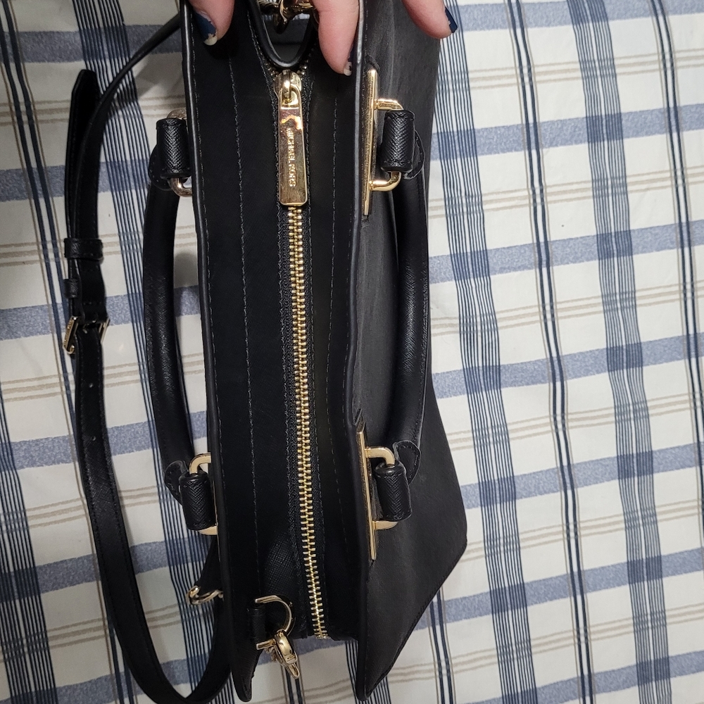 michael kors satchel quinn - Picture 8 of 13